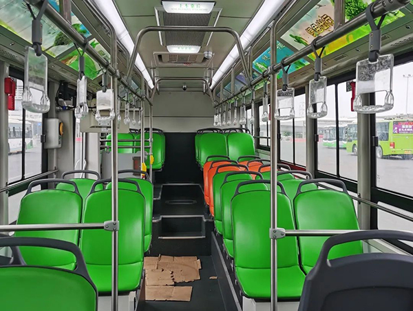 助力建設(shè)綠色海濱城市 銀隆新能源公交車(chē)再度加盟湛江